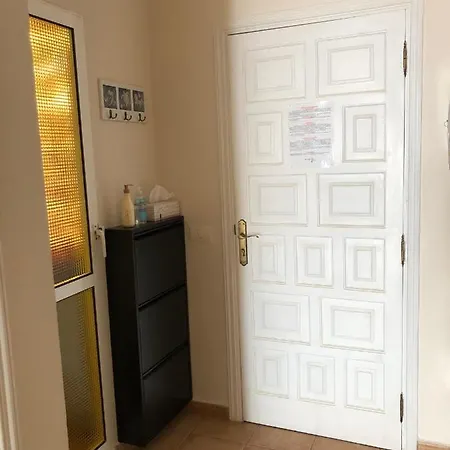 Residencial La Mar Mit Meerblick Apartment